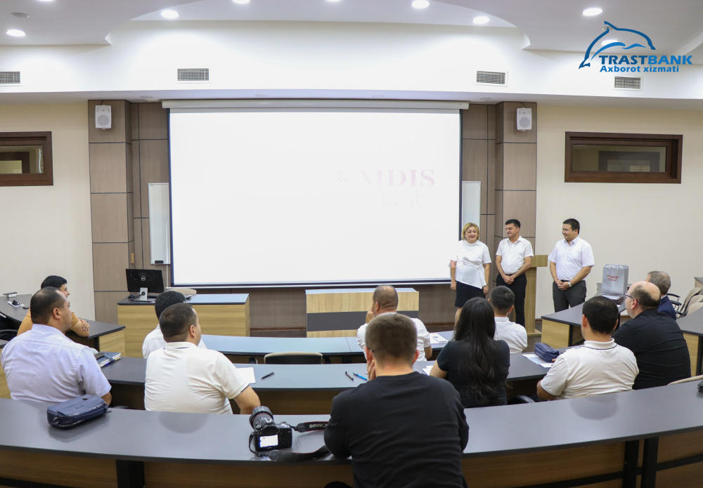 “Trastbank” xodimlari xalqaro o‘quv kurslarida malaka oshirishdi